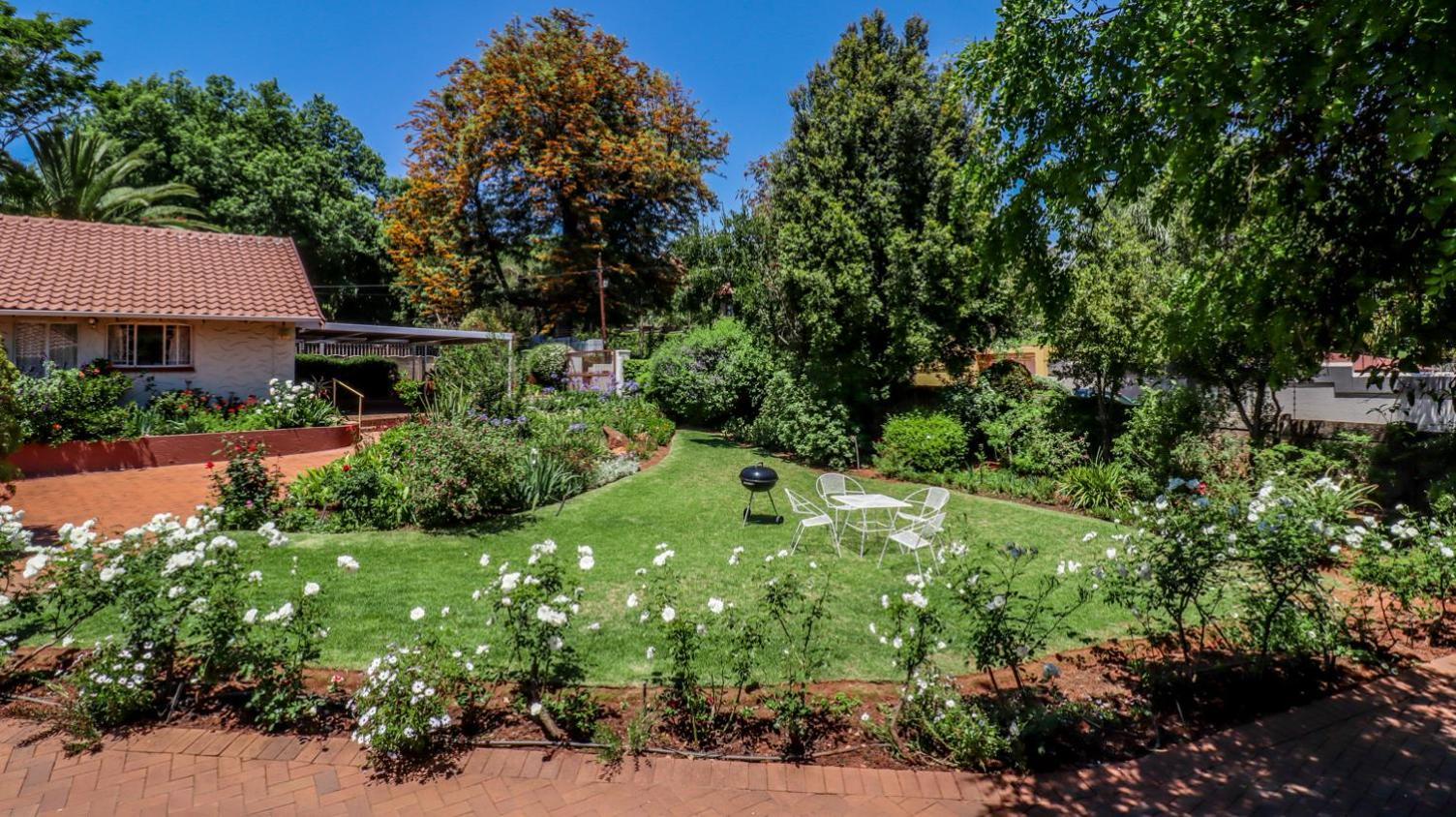 Bedfordview Bandb Exterior photo